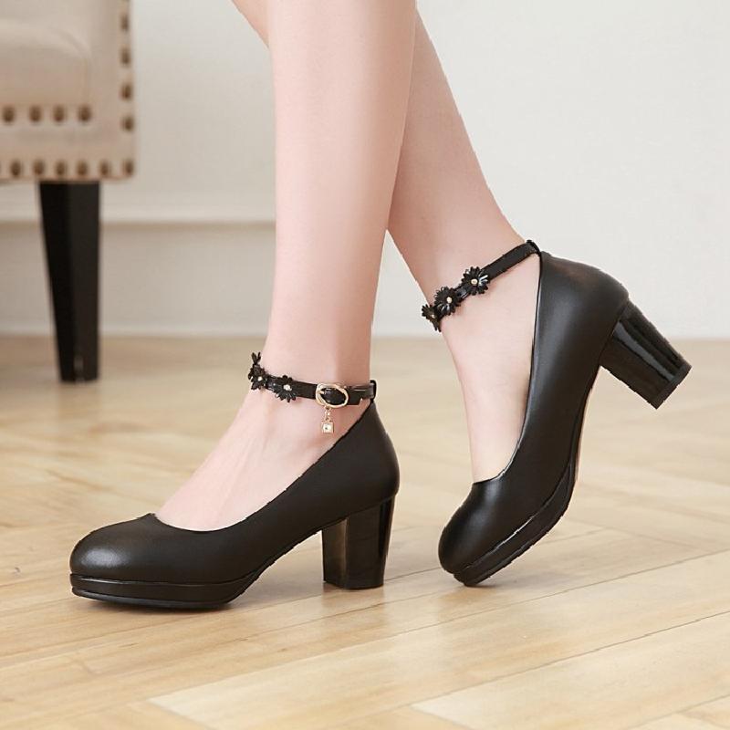 Korean Chic Heeled Pumps