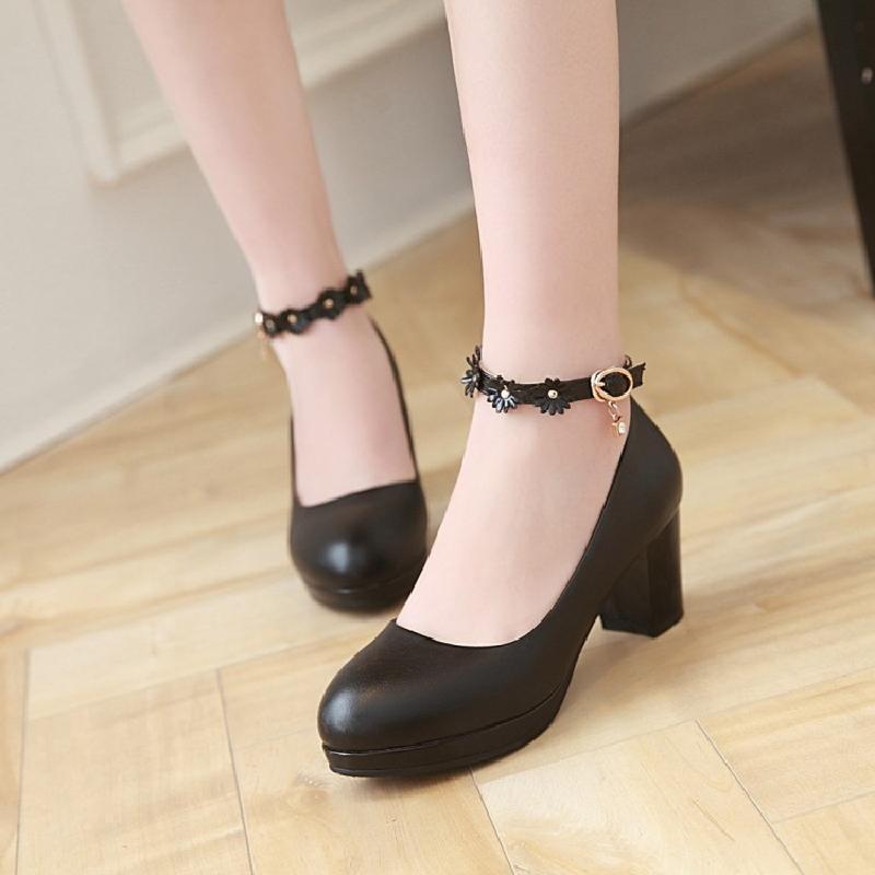 Korean Chic Heeled Pumps